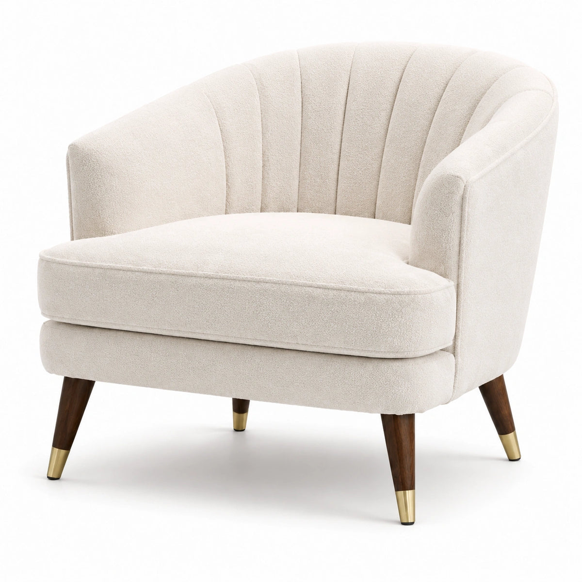 Sillón de tela poliéster beige con patas de madera de nogal